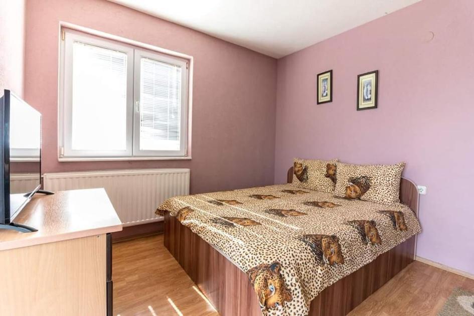 Engin-Beo Rooms - Struga Bagian luar foto